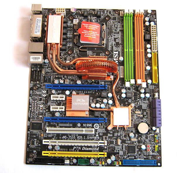 3 Foto 3 Review MSI P7N Diamond