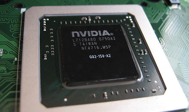 19 Foto 19 Review Palit 9600GSO Sonic 768MB