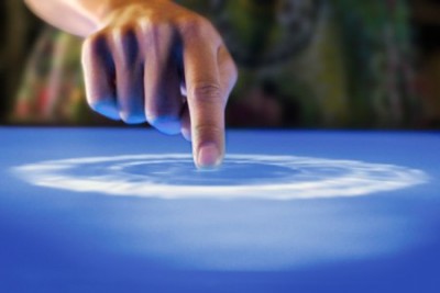 microsoft_surface_touchscreen_table1-400x267 Apple no es líder en teléfonos touchscreen
