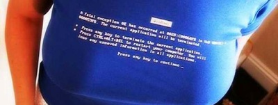bluescreen1 Los geeks también son fashion victims 