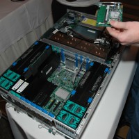 Pornografía geek: El servidor más rápido del mundo al desnudo