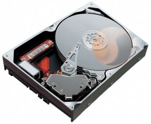 i-o_data_15tb-hdd_01-300x247 I-O Data iguala a Seagate con disco de 1.5TB