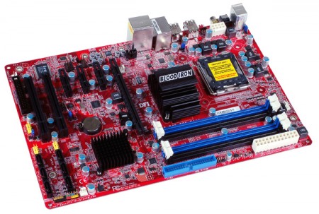 dfi_p45-t2rs_elite-10