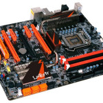 DFI muestra su DK P55-T3eH9