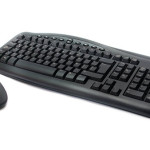 Review Express: Microsoft Wireless Optical Desktop 700