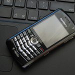Demandan a RIM y Motorola por infringir patentes
