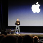 El Show de Apple Comenzó Jobs en escena [Presentado el iPad]