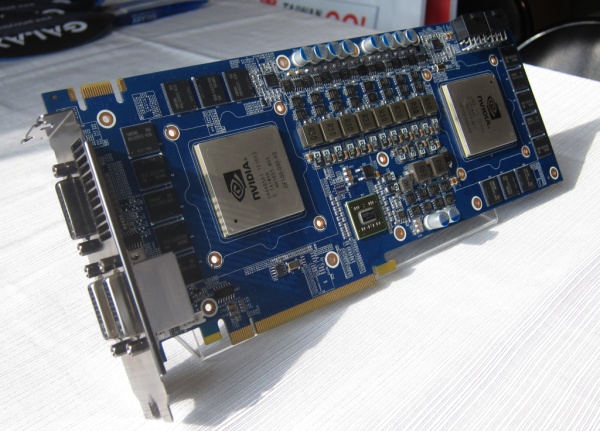 galaxy_dual_GTX470_02