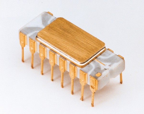 Intel_404_chip