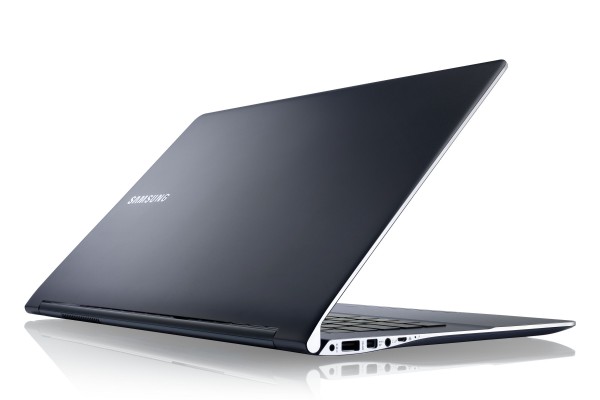 Samsung_NP900X4C_Ultrabook_05