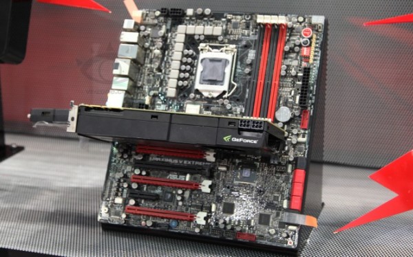 ASUS_ROG_Maximus_V_Extreme_02