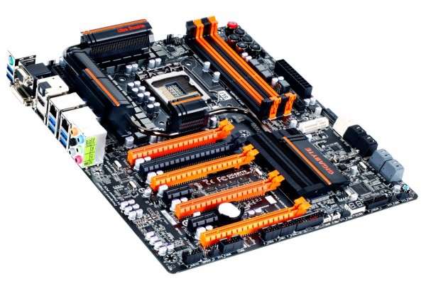 Gigabyte_Z77X-UP7_01