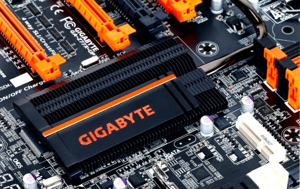 Gigabyte_Z77X-UP7_600