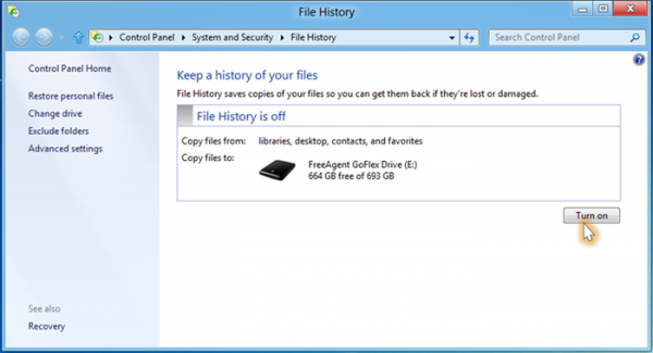 Windows8_File_History_Feature