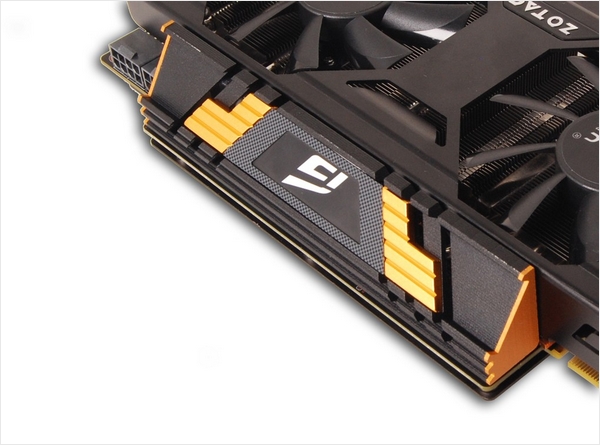 Zotac_GTX_660_Ti_Extreme_Edition_04