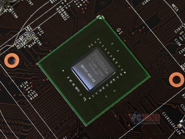 MSI_GeForce_GTX650_PowerEdition_naked_04