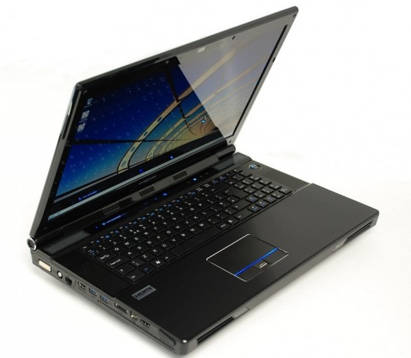 EUROCOM_GAMING_NOTEBOOK_GTX675MX_Powered