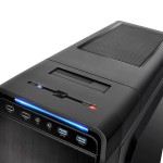 Thermaltake presenta su gabinete S71 de la serie Urban.